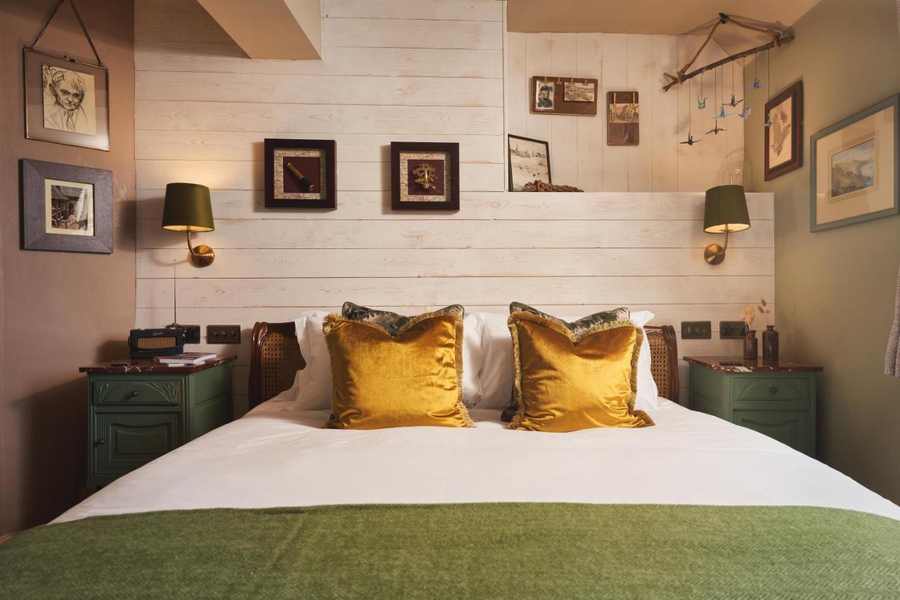 Hotel The Rising Sun St Mawes Exterior foto